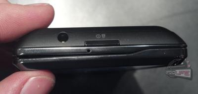 Top-down view showing thinness of DROID4